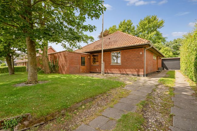 Drosselvej 6, 6705 Esbjerg Ø